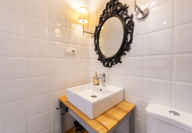 Apartment in Madrid - M (QUE32I1) Dúplex con encanto en Chamberí : Comod Apartment in Madrid - M (QUE32I1) Dúplex con encanto en Chamberí : Comod