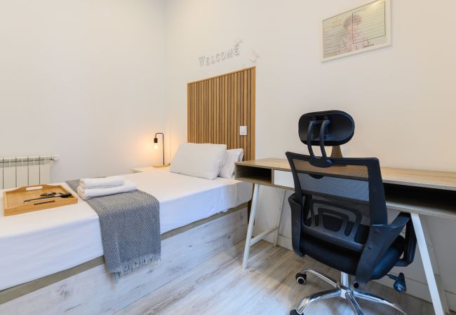 Rent by room in Madrid - M (SBE1012) Ámsterdam: habitación con comodidad y  Rent by room in Madrid - M (SBE1012) Ámsterdam: habitación con comodidad y