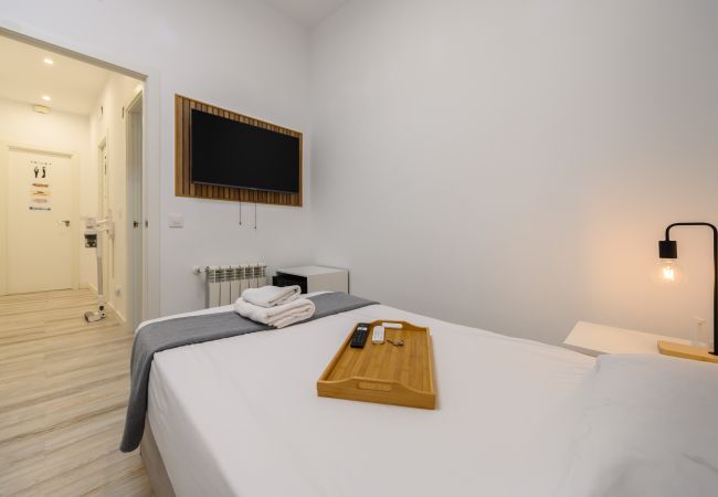 Rent by room in Madrid - M (SBE1017)Shanghái: habitación con comodidad y zo Rent by room in Madrid - M (SBE1017)Shanghái: habitación con comodidad y zo