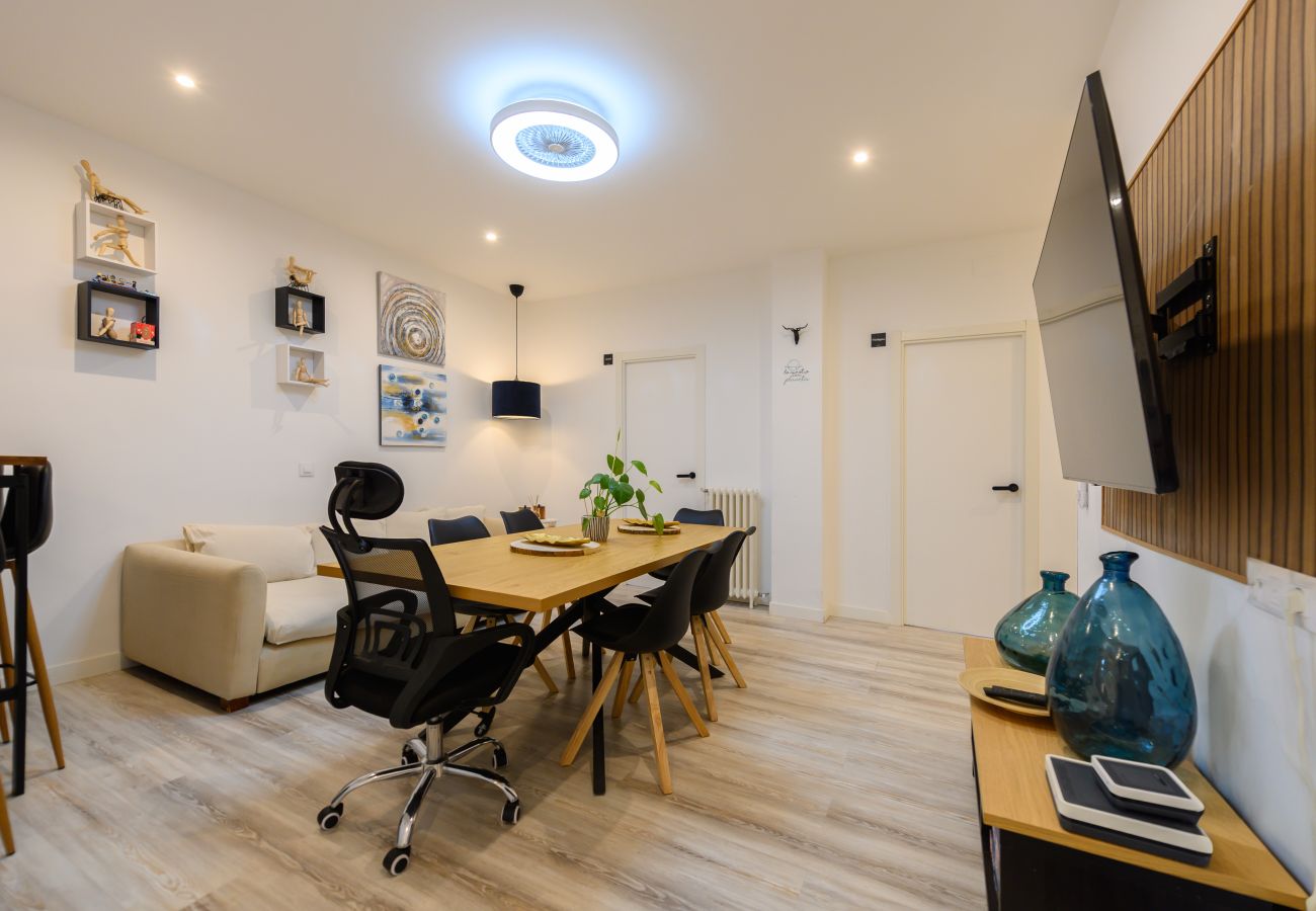 Rent by room in Madrid - M (SBE107)Shanghái: habitación con comodidad y zon