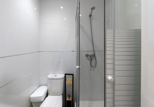 Rent by room in Madrid - M (SBE1010) Berlín: habitación con comodidad y zo Rent by room in Madrid - M (SBE1010) Berlín: habitación con comodidad y zo