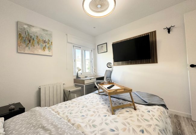 Rent by room in Madrid - M (VAL6132)Lima: habitación perfecta para vivir y  Rent by room in Madrid - M (VAL6132)Lima: habitación perfecta para vivir y