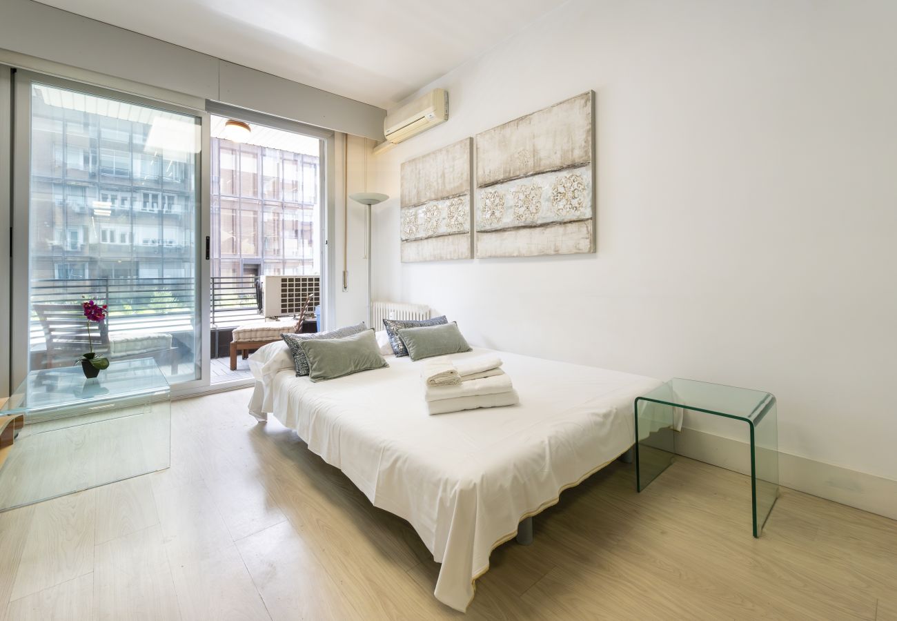Apartment in Madrid - M (ORE18)Piso de 1 dormitorio con terraza-Alquiler