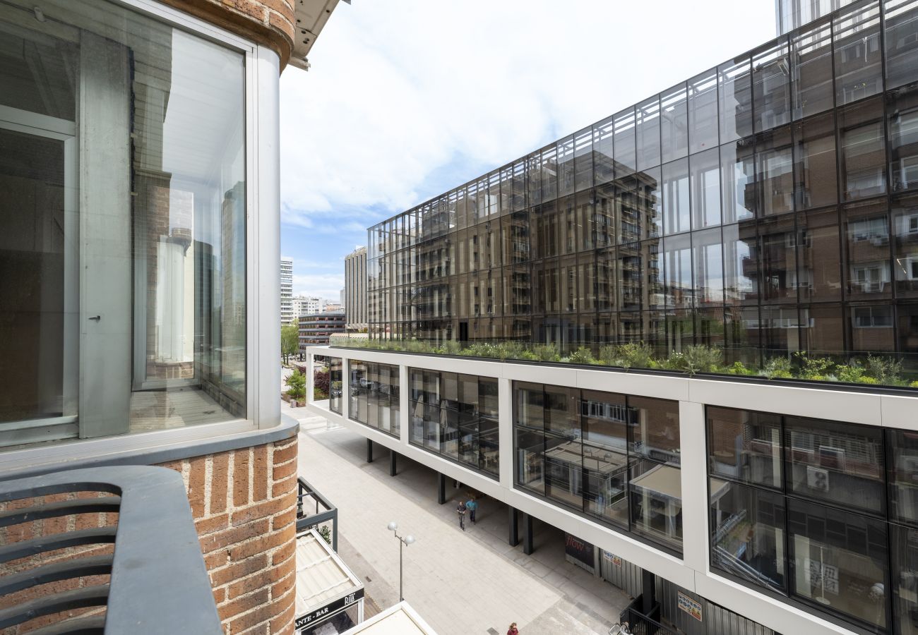 Apartment in Madrid - M (ORE18)Piso de 1 dormitorio con terraza-Alquiler