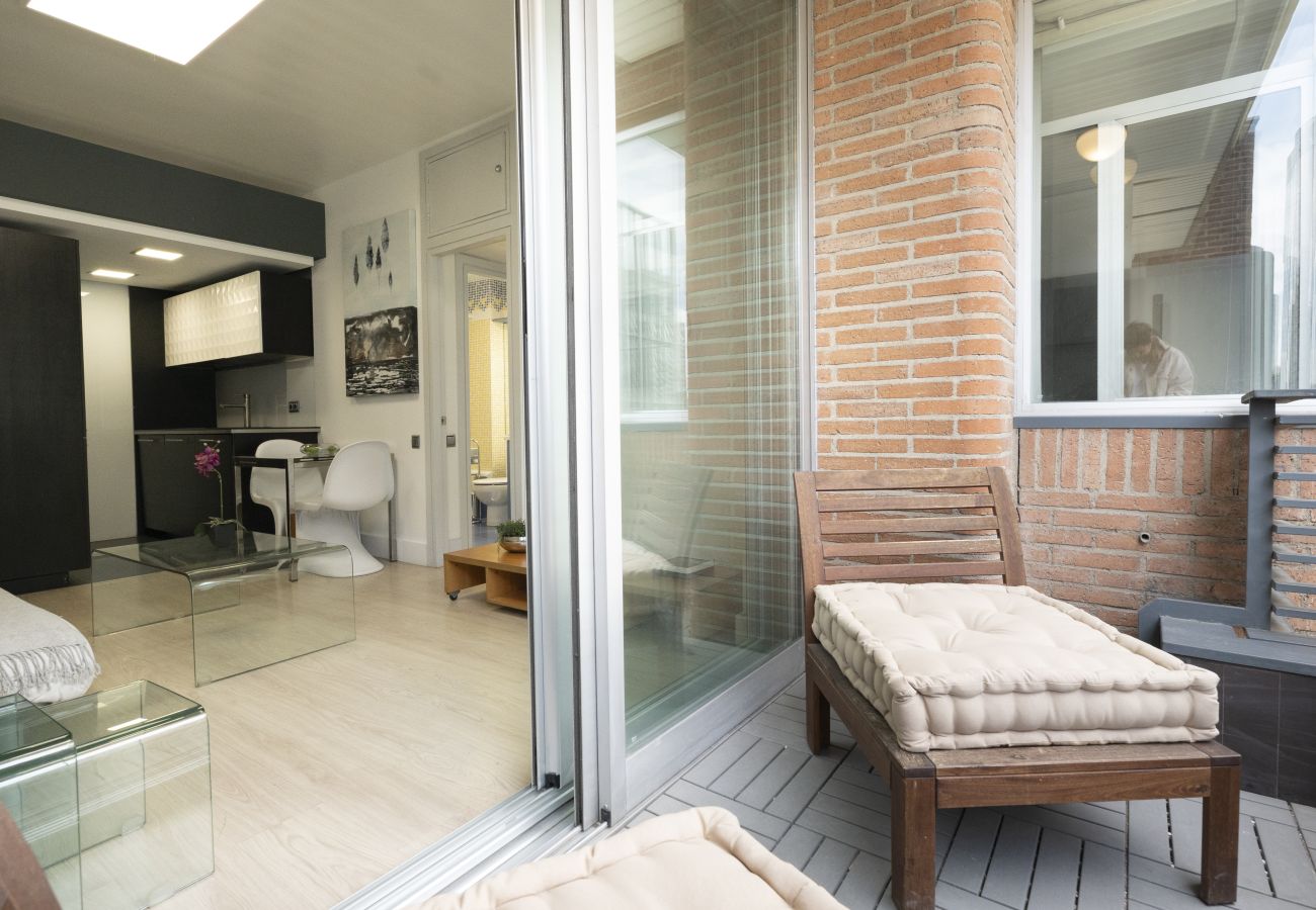 Apartment in Madrid - M (ORE18)Piso de 1 dormitorio con terraza-Alquiler
