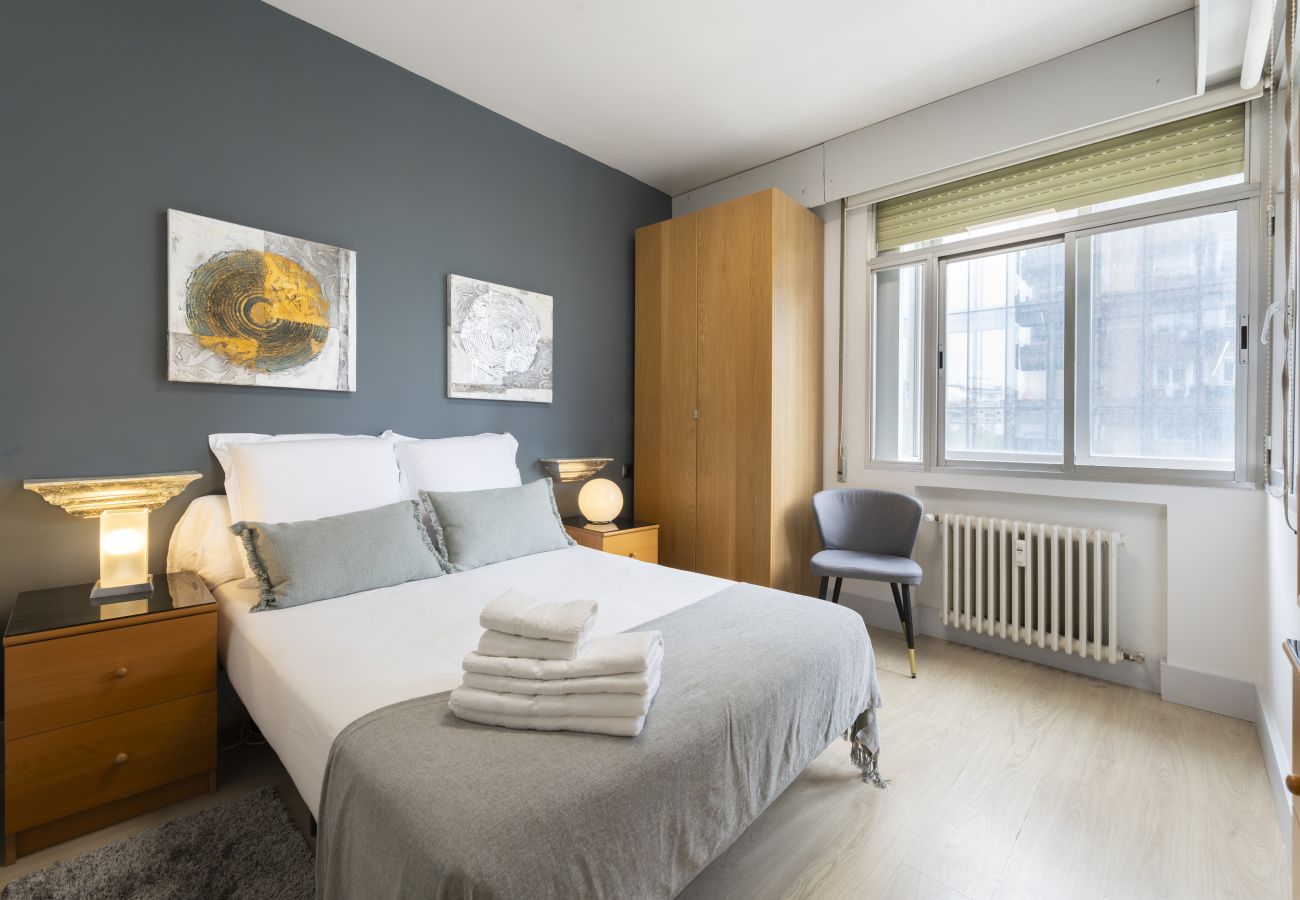 Apartment in Madrid - M (ORE18)Piso de 1 dormitorio con terraza-Alquiler