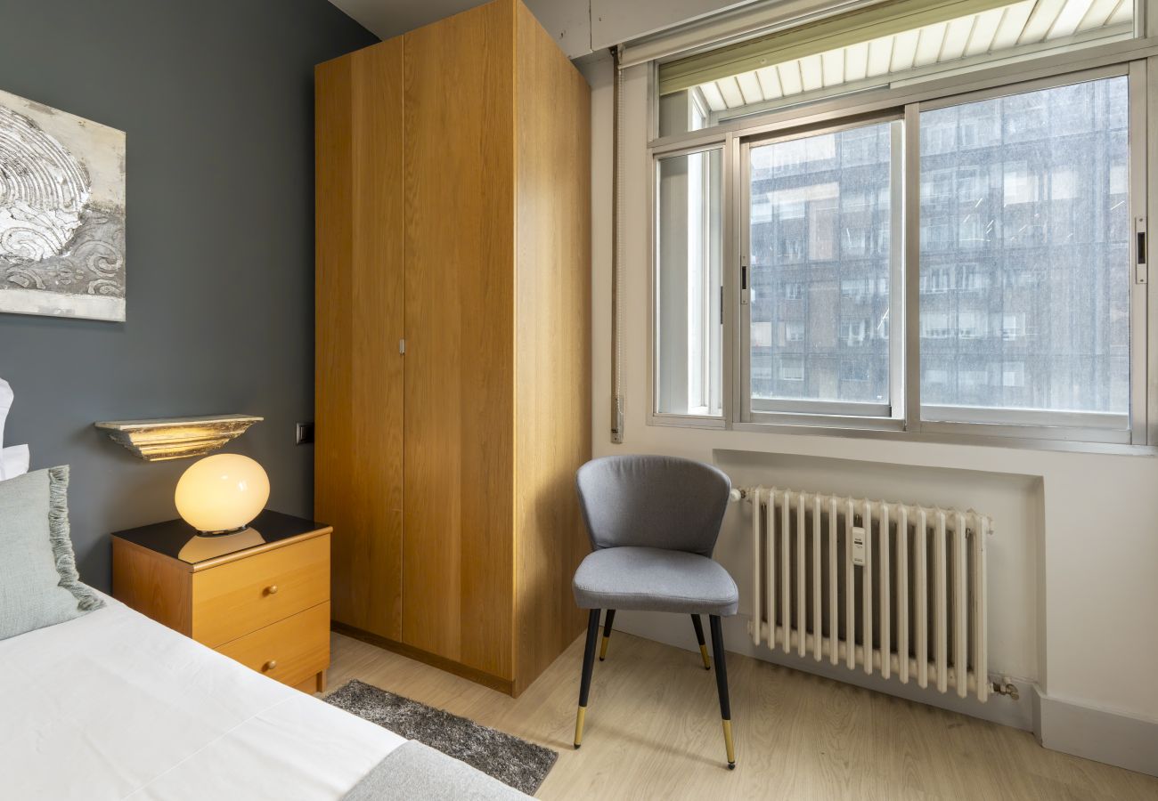 Apartment in Madrid - M (ORE18)Piso de 1 dormitorio con terraza-Alquiler