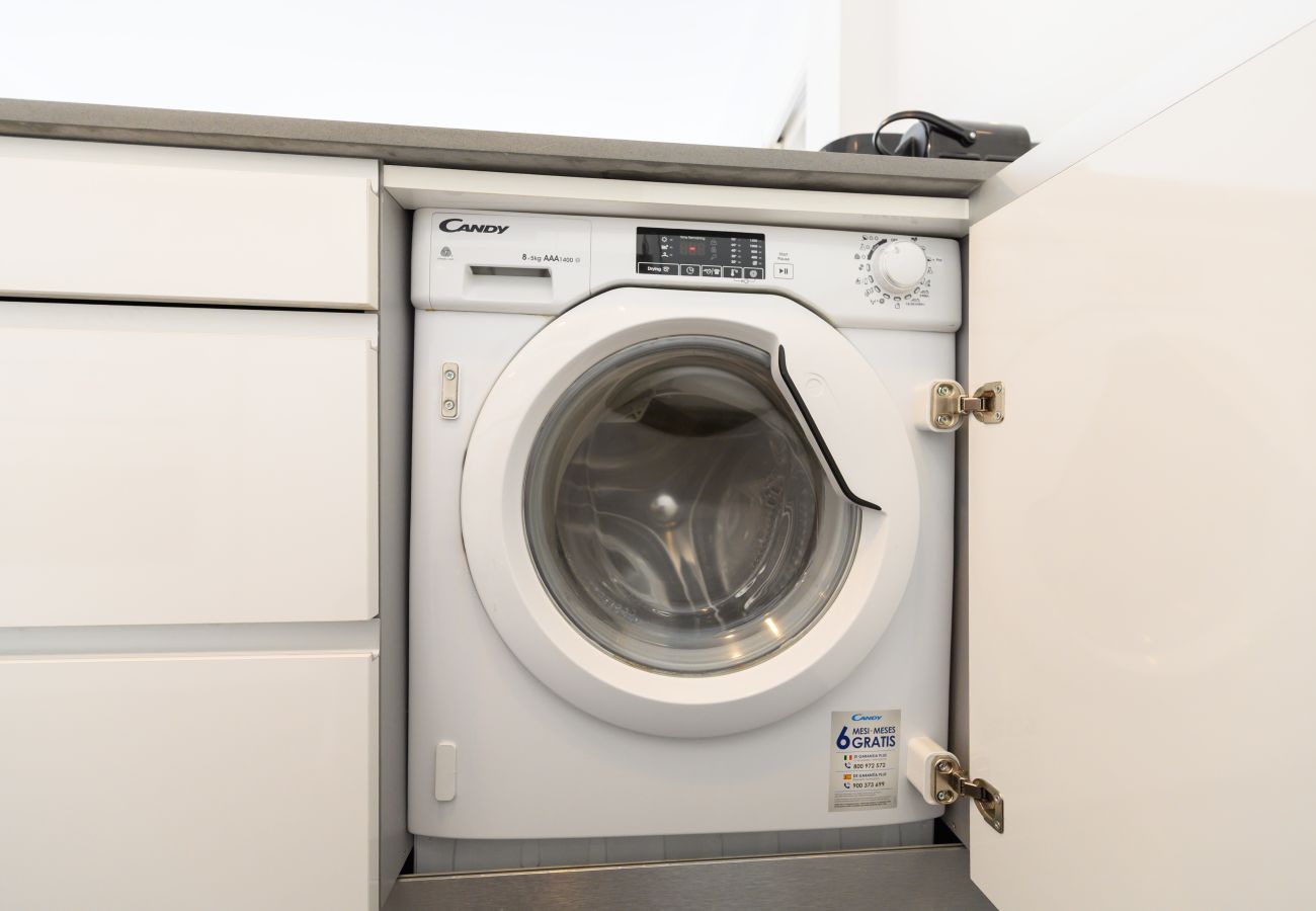 Apartment in Madrid - M (NMO42HA)Espacio Versatil en Madrid : Alquiler m