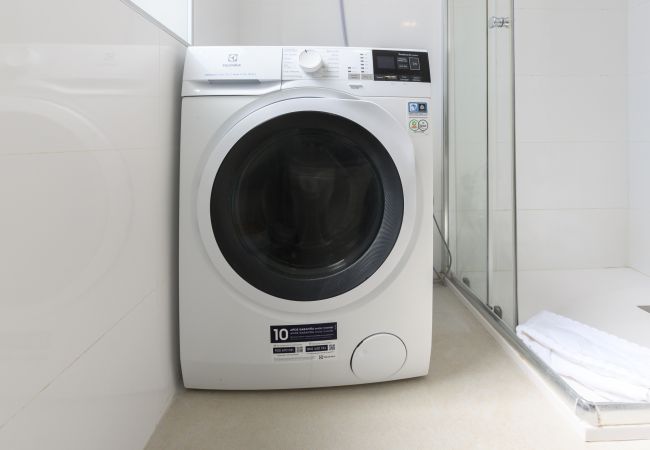 Apartment in Madrid - M (MDL9)Alquiler Mensual en Madrid – Piso moderno Apartment in Madrid - M (MDL9)Alquiler Mensual en Madrid – Piso moderno