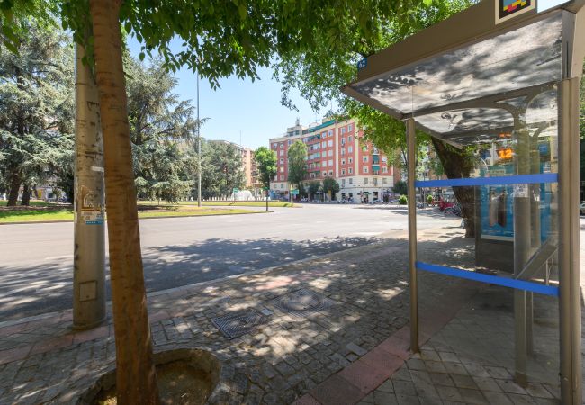 Apartment in Madrid - M (GDO41)Piso de 1 dormitorio en el Centro de Mad Apartment in Madrid - M (GDO41)Piso de 1 dormitorio en el Centro de Mad