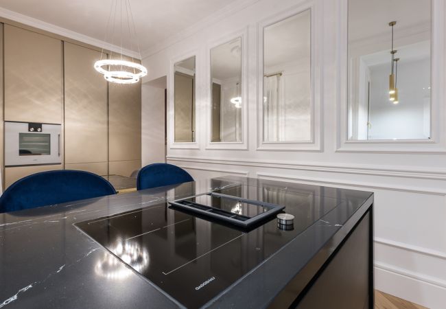 Apartment in Madrid - M (GPA240) Exclusivo Piso de Lujo en el Barrio de Apartment in Madrid - M (GPA240) Exclusivo Piso de Lujo en el Barrio de