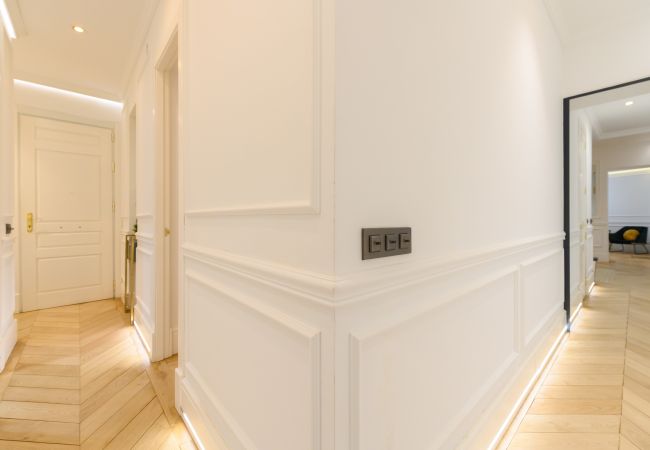Apartment in Madrid - M (GPA240) Exclusivo Piso de Lujo en el Barrio de Apartment in Madrid - M (GPA240) Exclusivo Piso de Lujo en el Barrio de