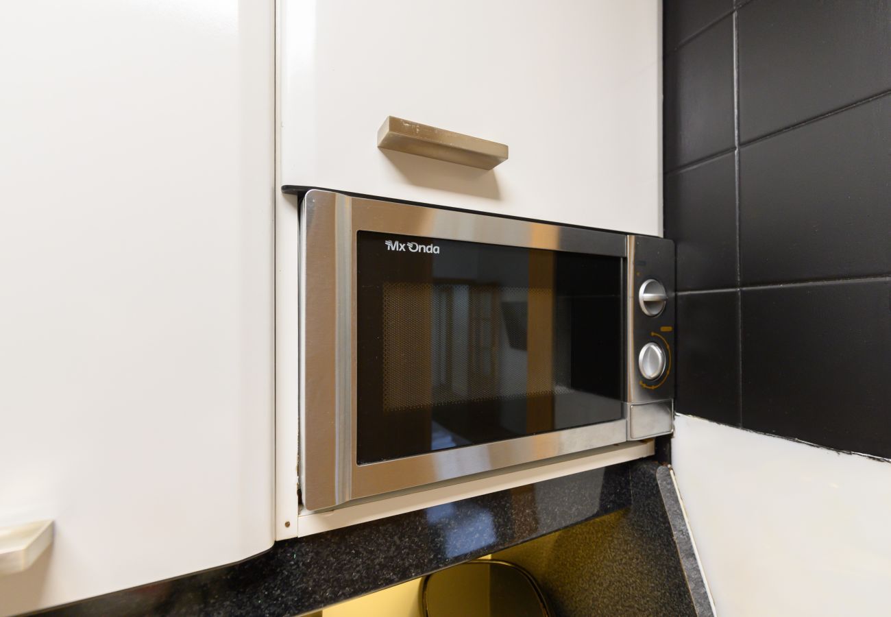 Apartment in Madrid - M (GPE32)Piso de 2 Dormitorios con Vistas a la Ciu