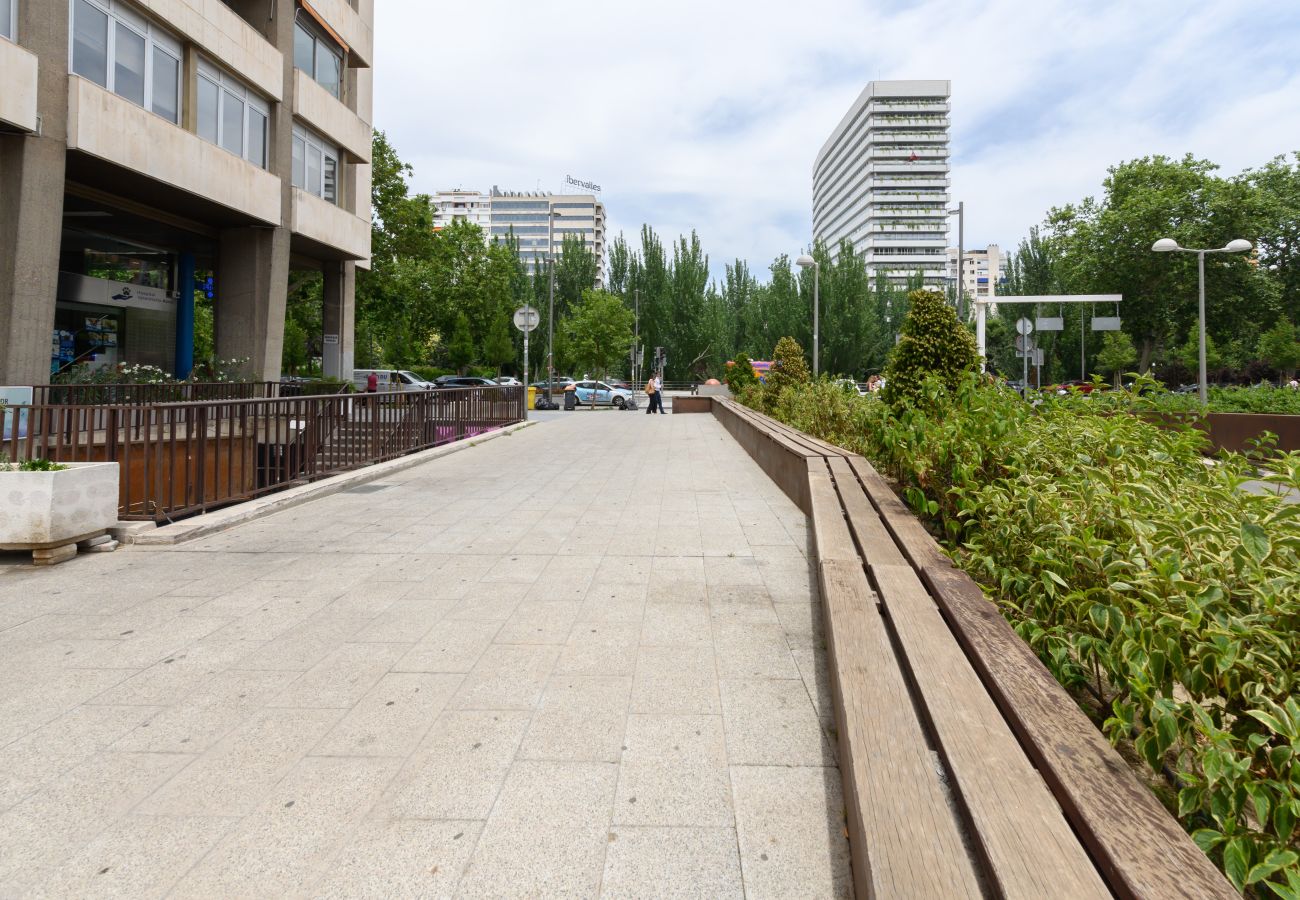 Apartment in Madrid - M (GPE32)Piso de 2 Dormitorios con Vistas a la Ciu