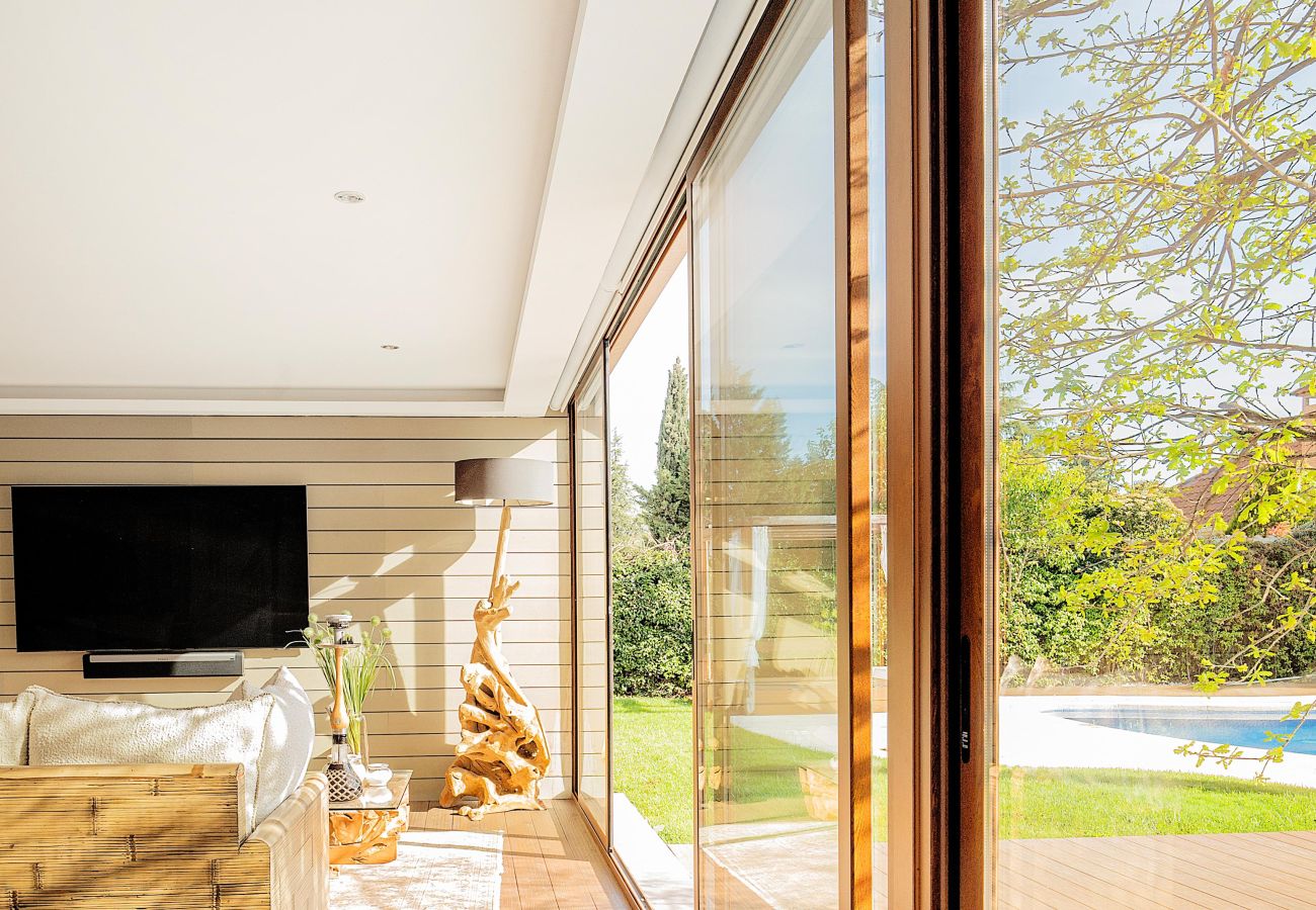 Chalet in Villaviciosa de Odón - M (TAJ13) Madrid – Chalet de Lujo con Piscina, Gim