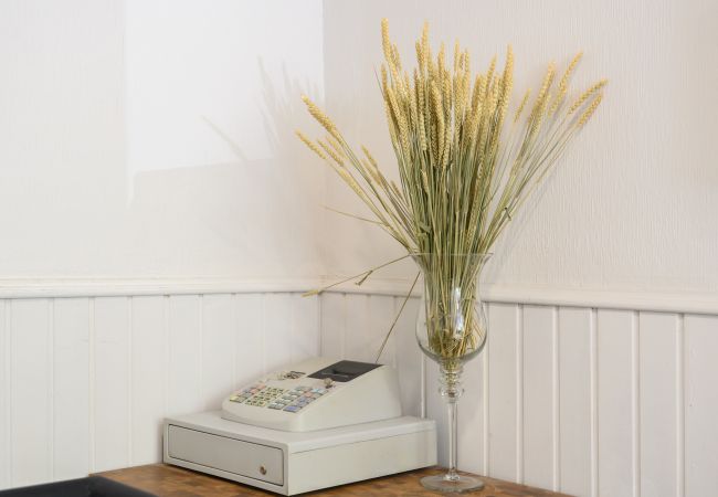 Apartment in Madrid - M (PVB40)Apartamento con Estilo Único y Barra-Bar  Apartment in Madrid - M (PVB40)Apartamento con Estilo Único y Barra-Bar