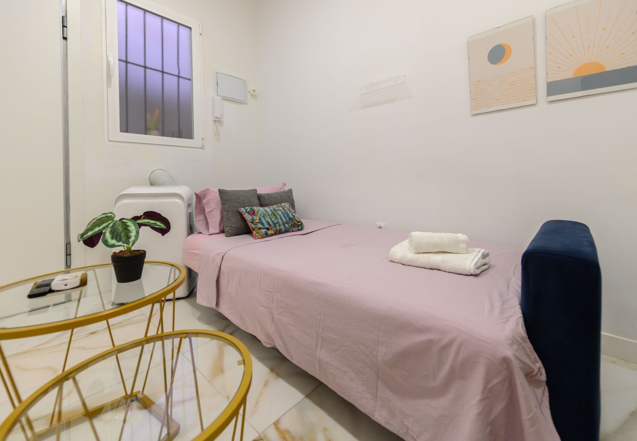 Apartment in Madrid - M (AMA4115) Cómodo apartamento de un dormitorio en