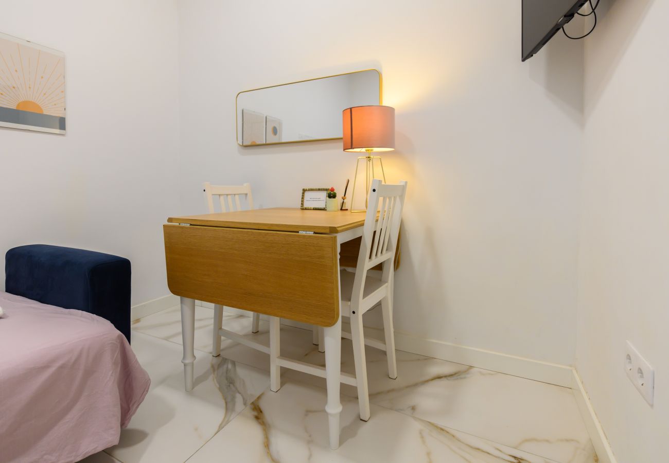 Apartment in Madrid - M (AMA4115) Cómodo apartamento de un dormitorio en