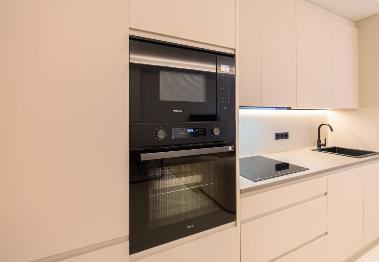 Apartment in Madrid - M (SCR7B2) Amplio piso exterior de un dormitorio e