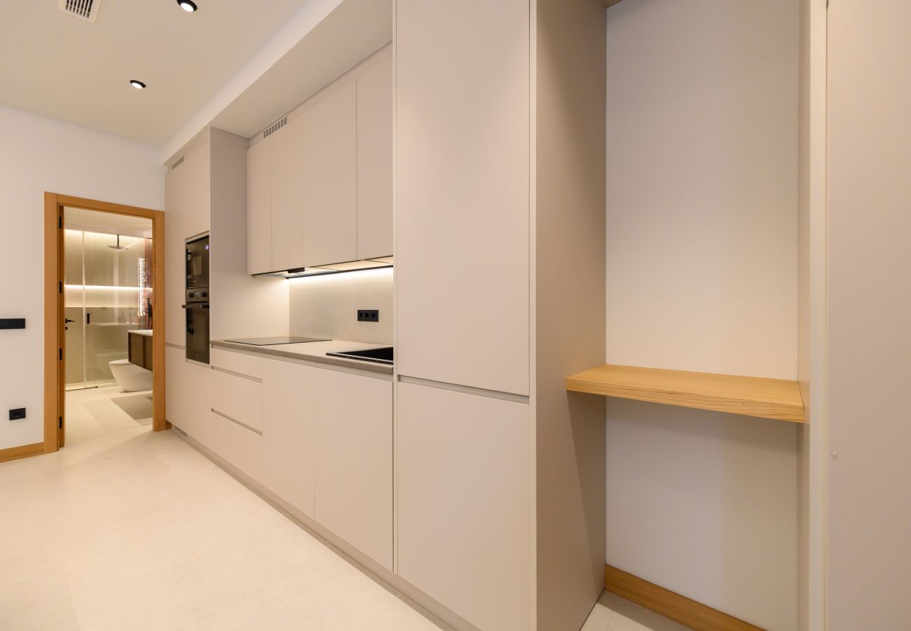 Apartment in Madrid - M (SCR7B2) Amplio piso exterior de un dormitorio e