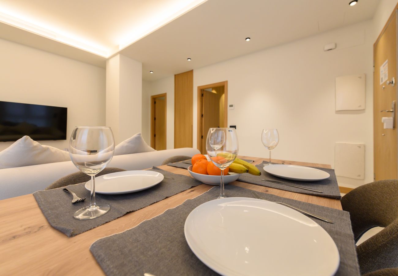 Apartment in Madrid - M (SCR7B1) Amplio piso exterior de un dormitorio e