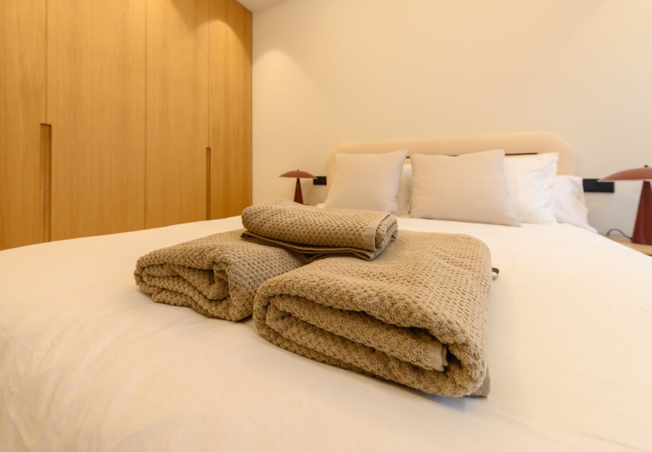 Apartment in Madrid - M (SCR7B1) Amplio piso exterior de un dormitorio e