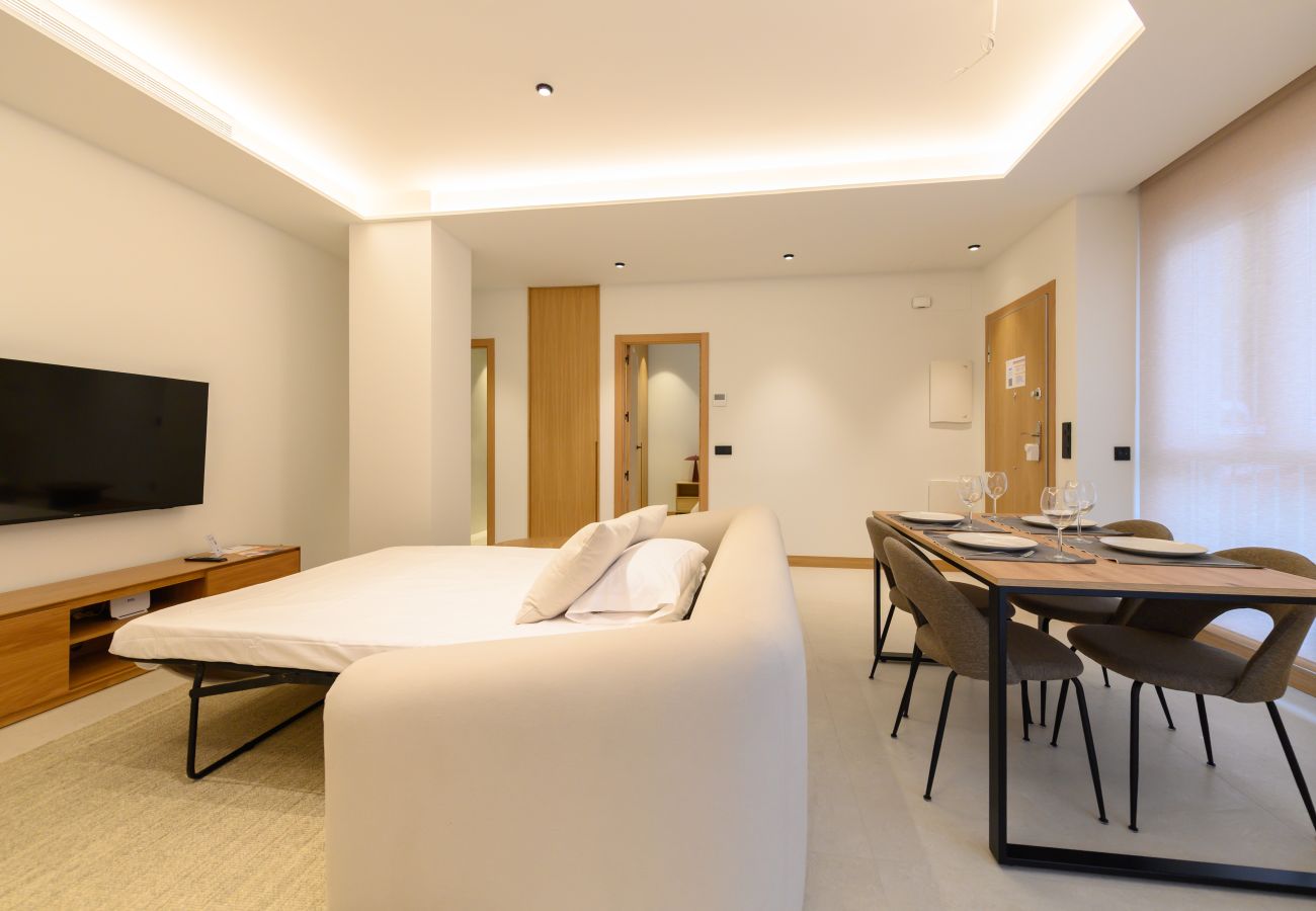 Apartment in Madrid - M (SCR7B1) Amplio piso exterior de un dormitorio e