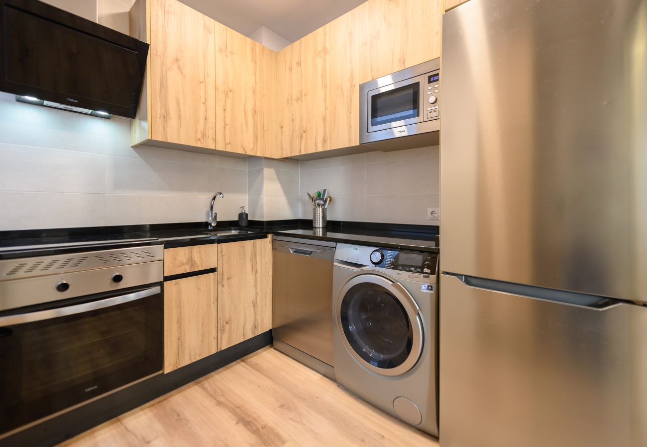 Apartment in Madrid - M (CAR1012)Apartamento  con 2 dormitorios, 2 baño