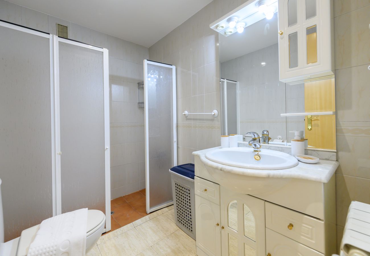 Apartment in Madrid - M (HOR1K1B) Vivienda con estilo: 2 dormitorios, Pi