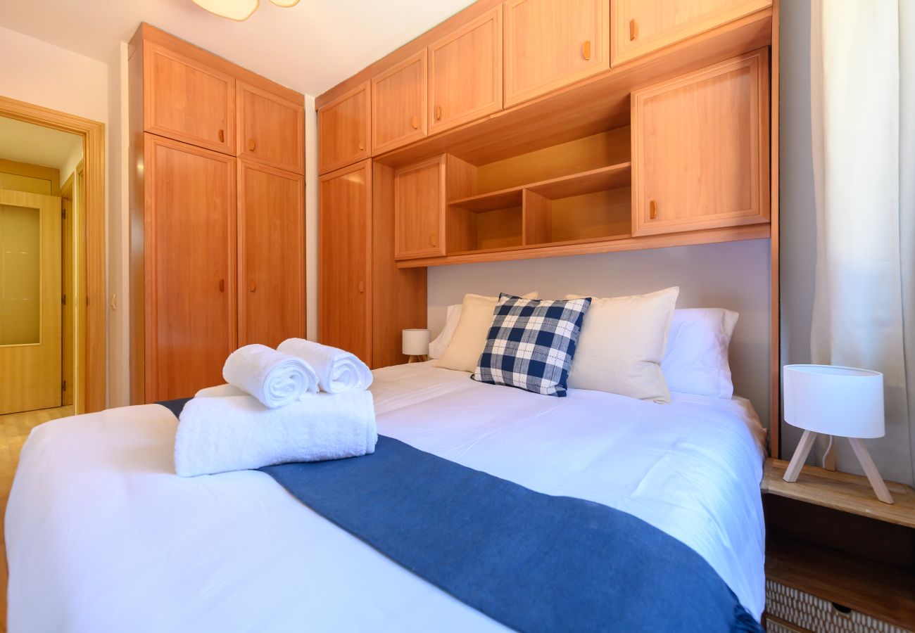 Apartment in Madrid - M (HOR1K1B) Vivienda con estilo: 2 dormitorios, Pi