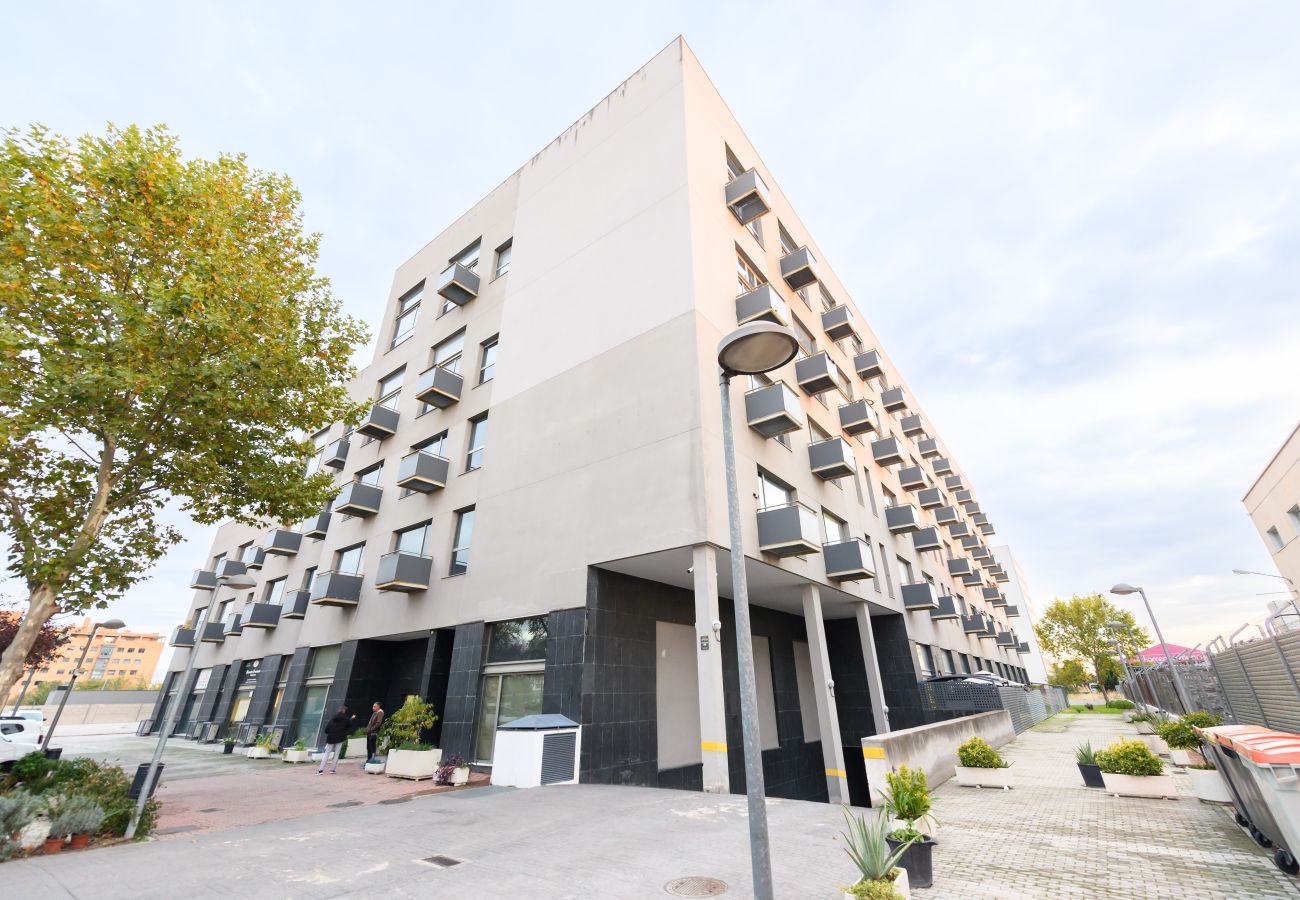 Apartment in Madrid - M (LDM11034) Acogedor Dúplex con Cocina Abierta y