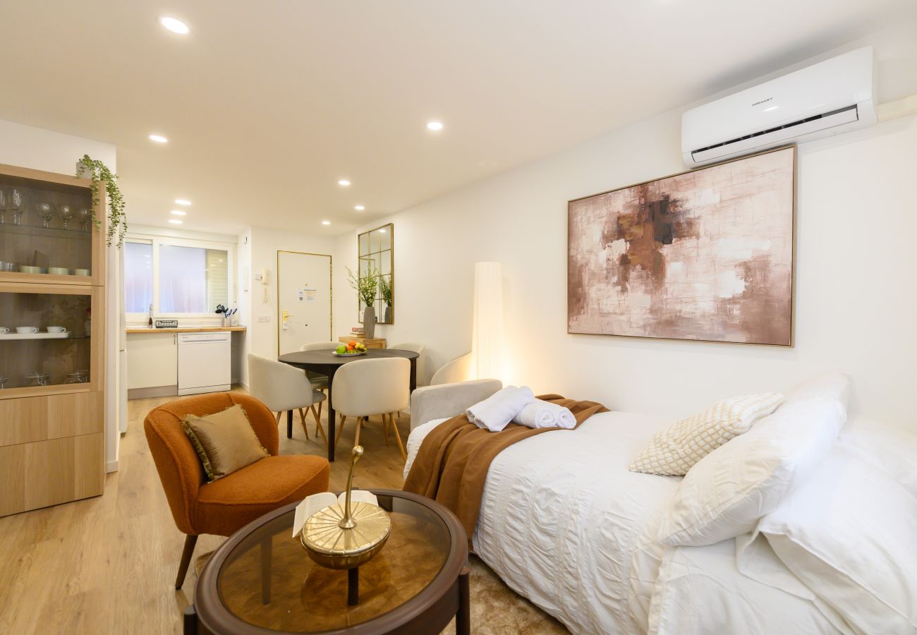 Apartment in Madrid - M (GCO69BD) Apartamento de 3 dormitorios