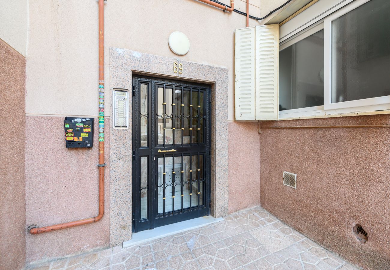 Apartment in Madrid - M (GCO69BD) Apartamento de 3 dormitorios