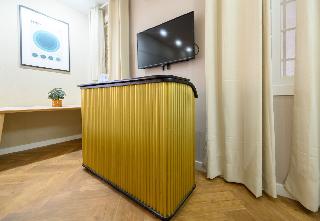 Studio in Madrid - M (NDA11BII)Acogedor estudio interior con todas la