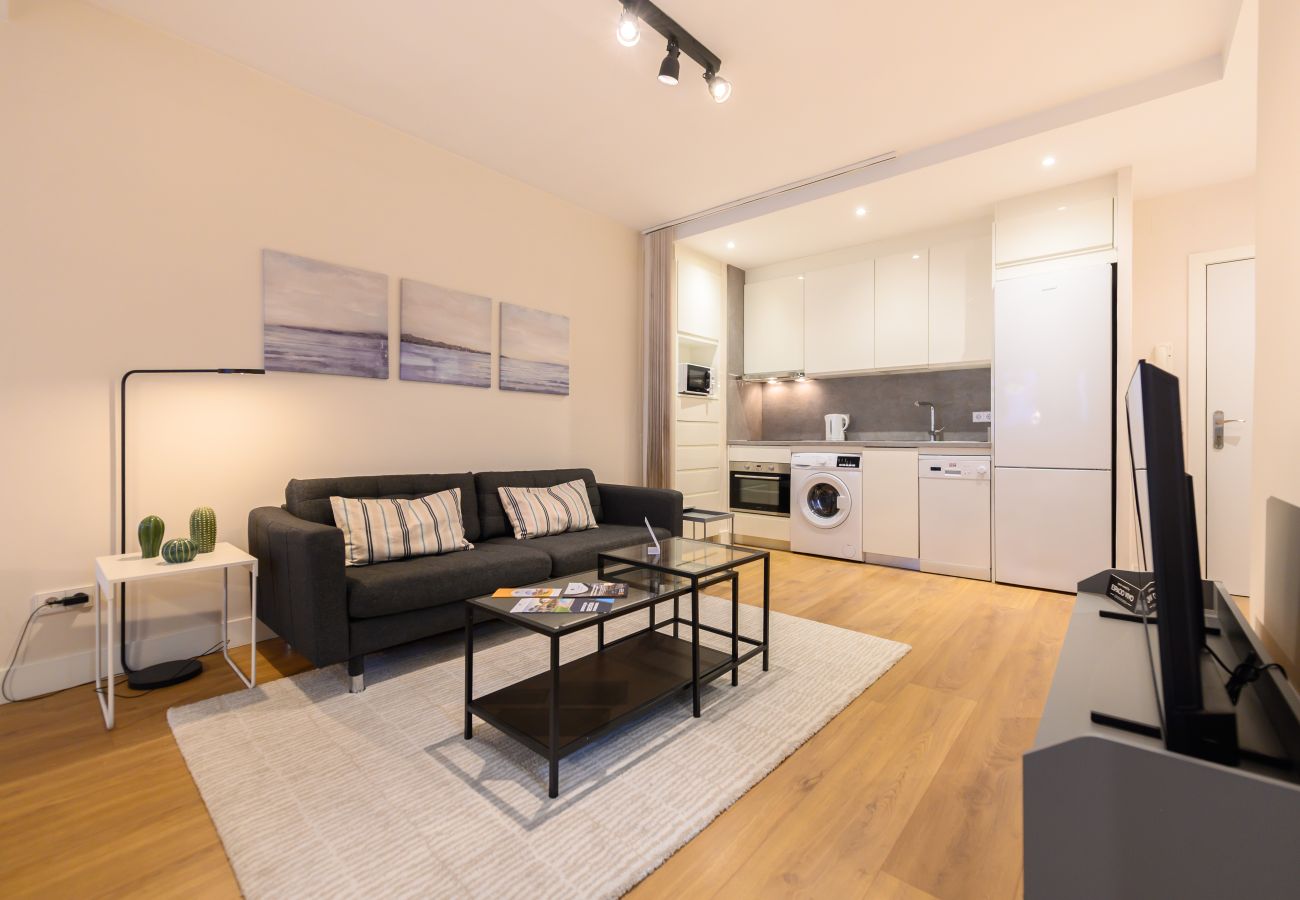 Apartment in Madrid - M (BSO5) Apartamento luminoso con 1 dormitorio y e