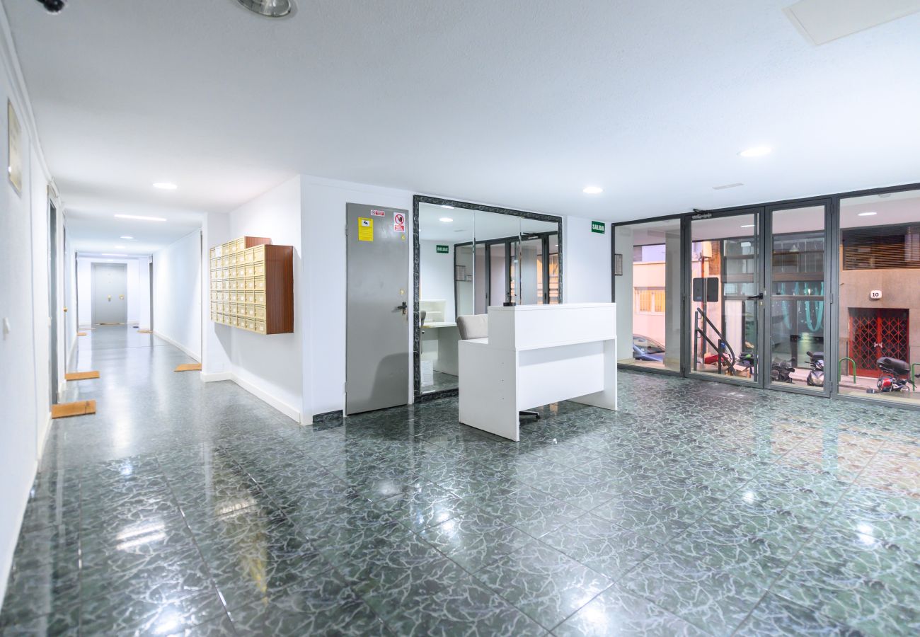 Apartment in Madrid - M (BSO5) Apartamento luminoso con 1 dormitorio y e