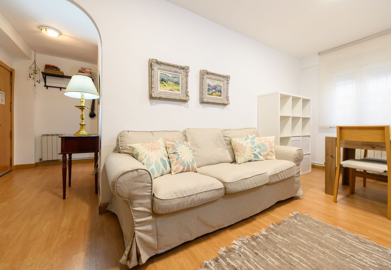 Apartment in Madrid - M (BEN28BE) Piso moderno  2 dormitorios