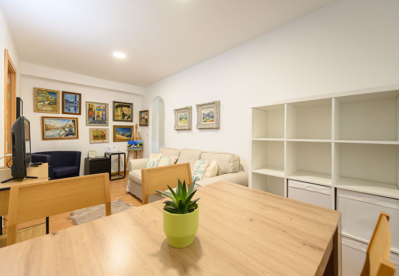 Apartment in Madrid - M (BEN28BE) Piso moderno  2 dormitorios