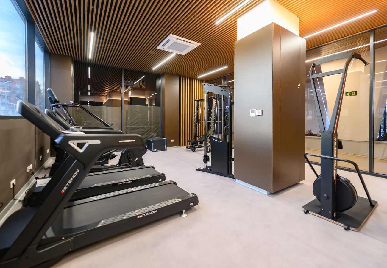 Apartment in Madrid - M (JES214B) Piso de lujo de 1 dormitorio con vista