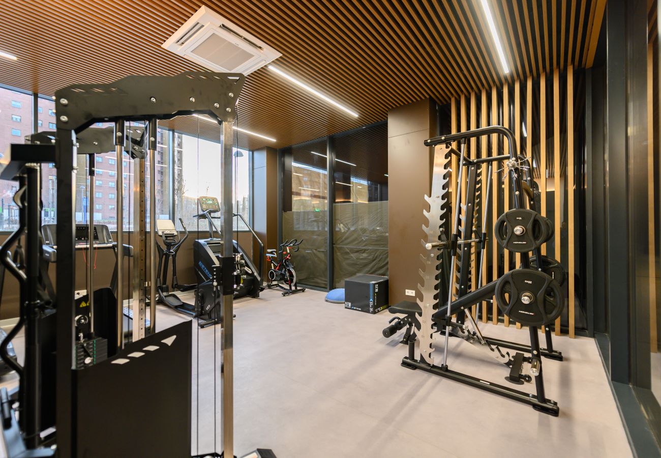 Apartment in Madrid - M (JES214B) Piso de lujo de 1 dormitorio con vista