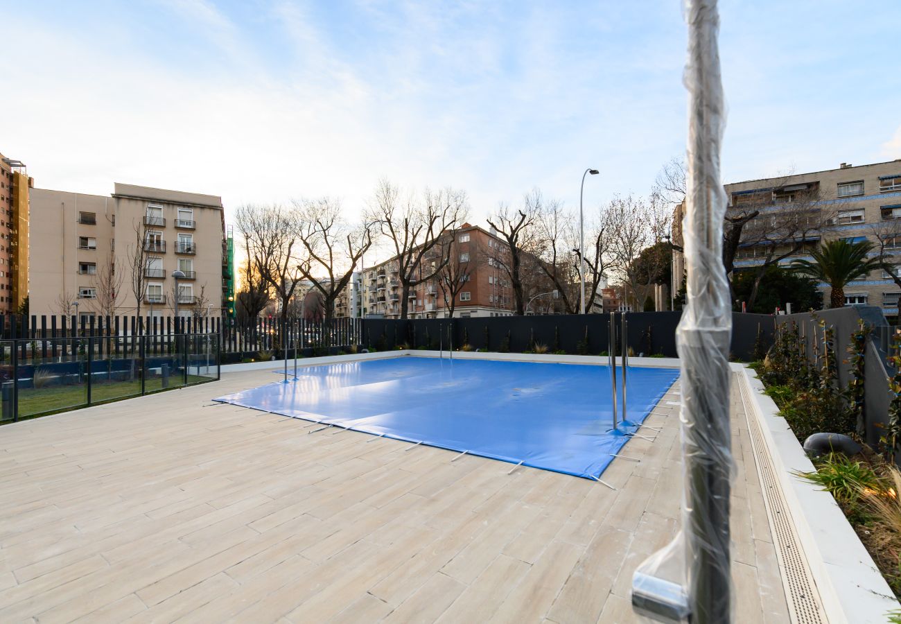 Apartment in Madrid - M (JES214B) Piso de lujo de 1 dormitorio con vista