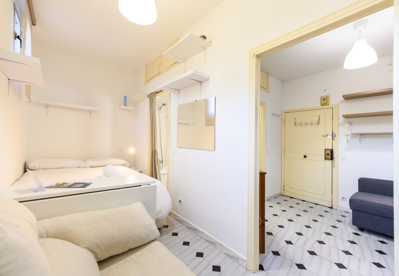Apartment in Madrid - M (BMU9213) Piso de 1 dormitorio en Chamberí
