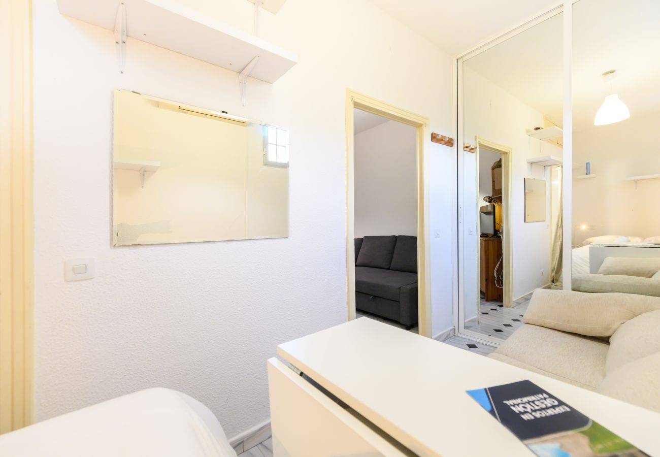 Apartment in Madrid - M (BMU9213) Piso de 1 dormitorio en Chamberí