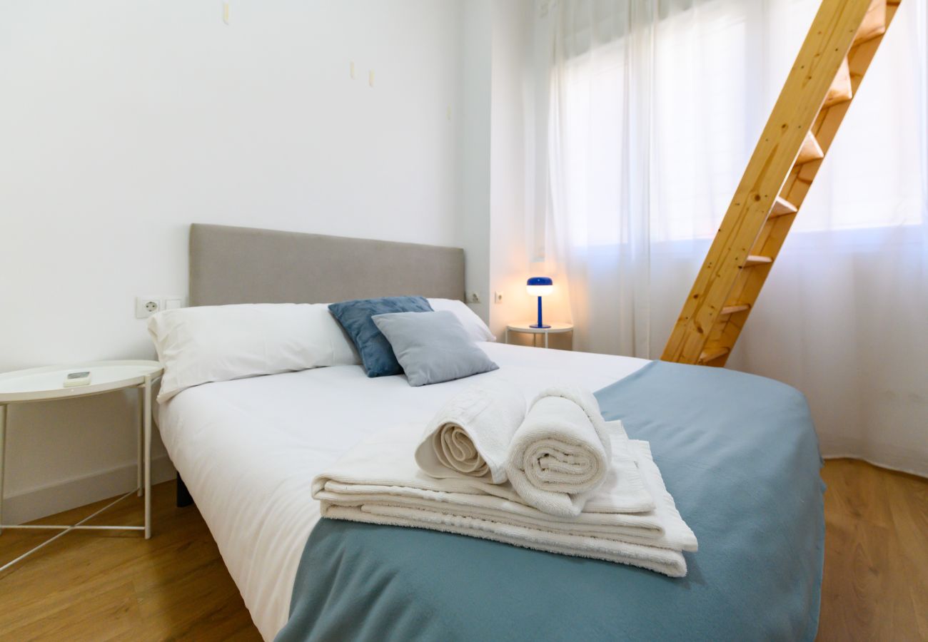 Apartment in Madrid - M (LCE3) Amplio y moderno piso de 4 dormitorios