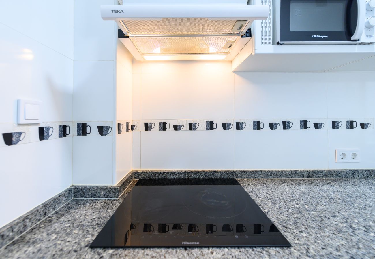 Studio in Madrid - M (ESA80E) Piso en el centro de Madrid - Malasaña