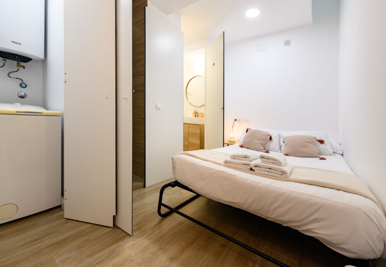 Apartment in Madrid - M (FGA50E) Acogedor dúplex en Chamberí