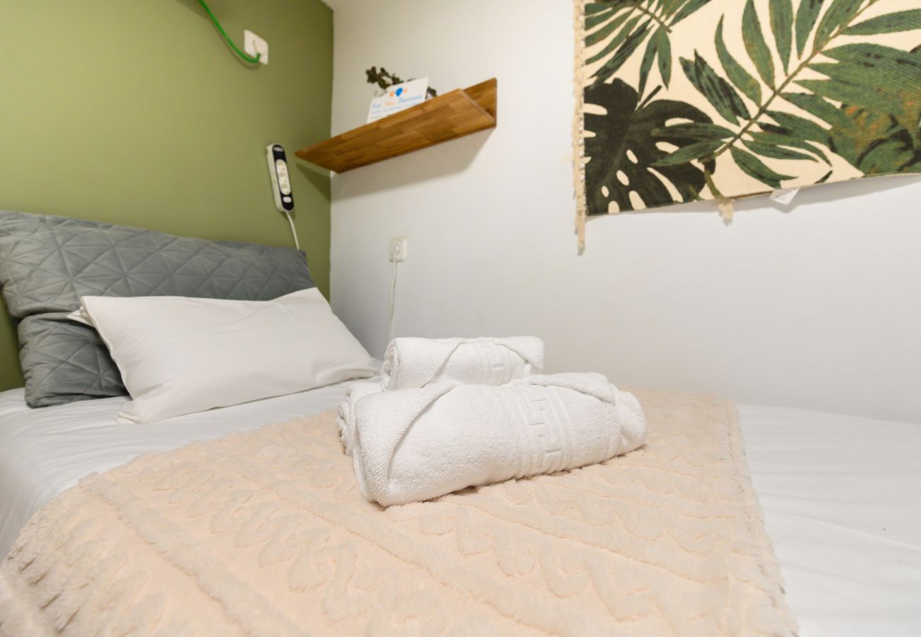 Studio in Madrid - M (SVF1304) Acogedor Estudio en Centro de Madrid