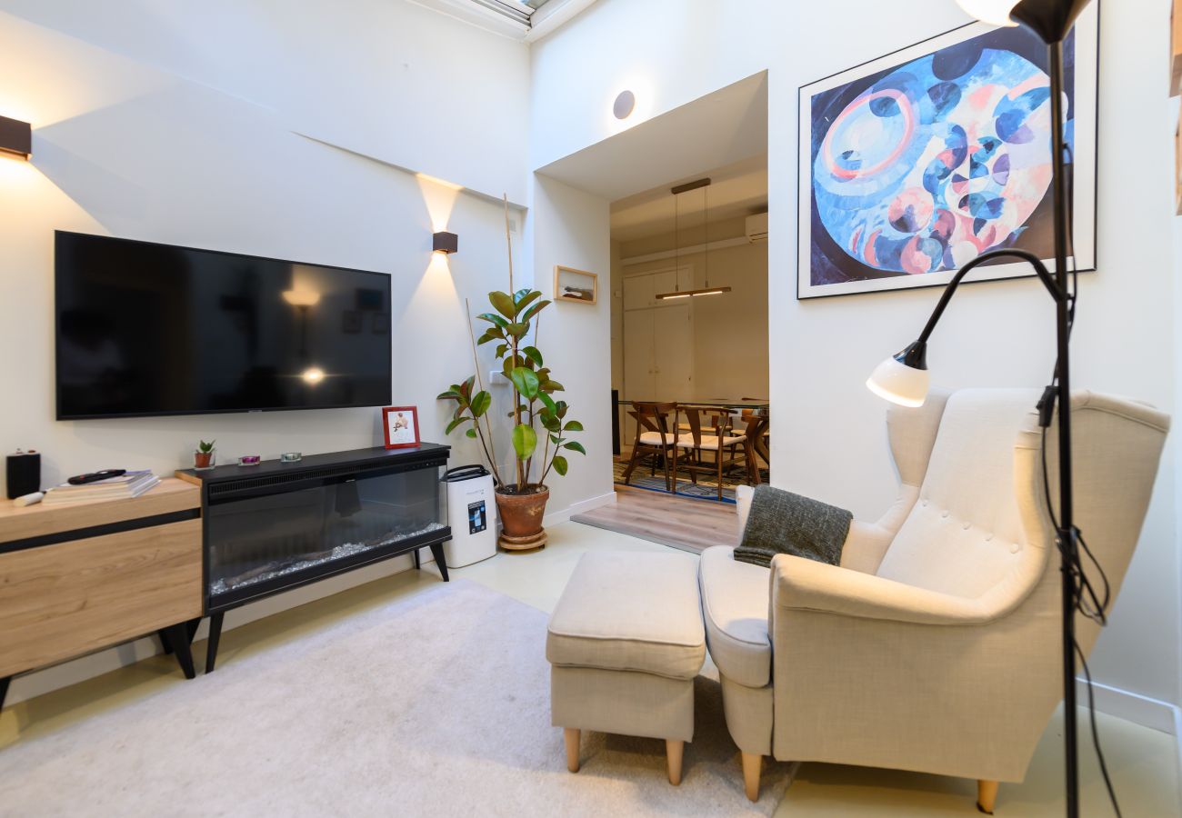 Apartment in Madrid - M (OLM102BA) Amplio y luminoso piso 2 dormitorios