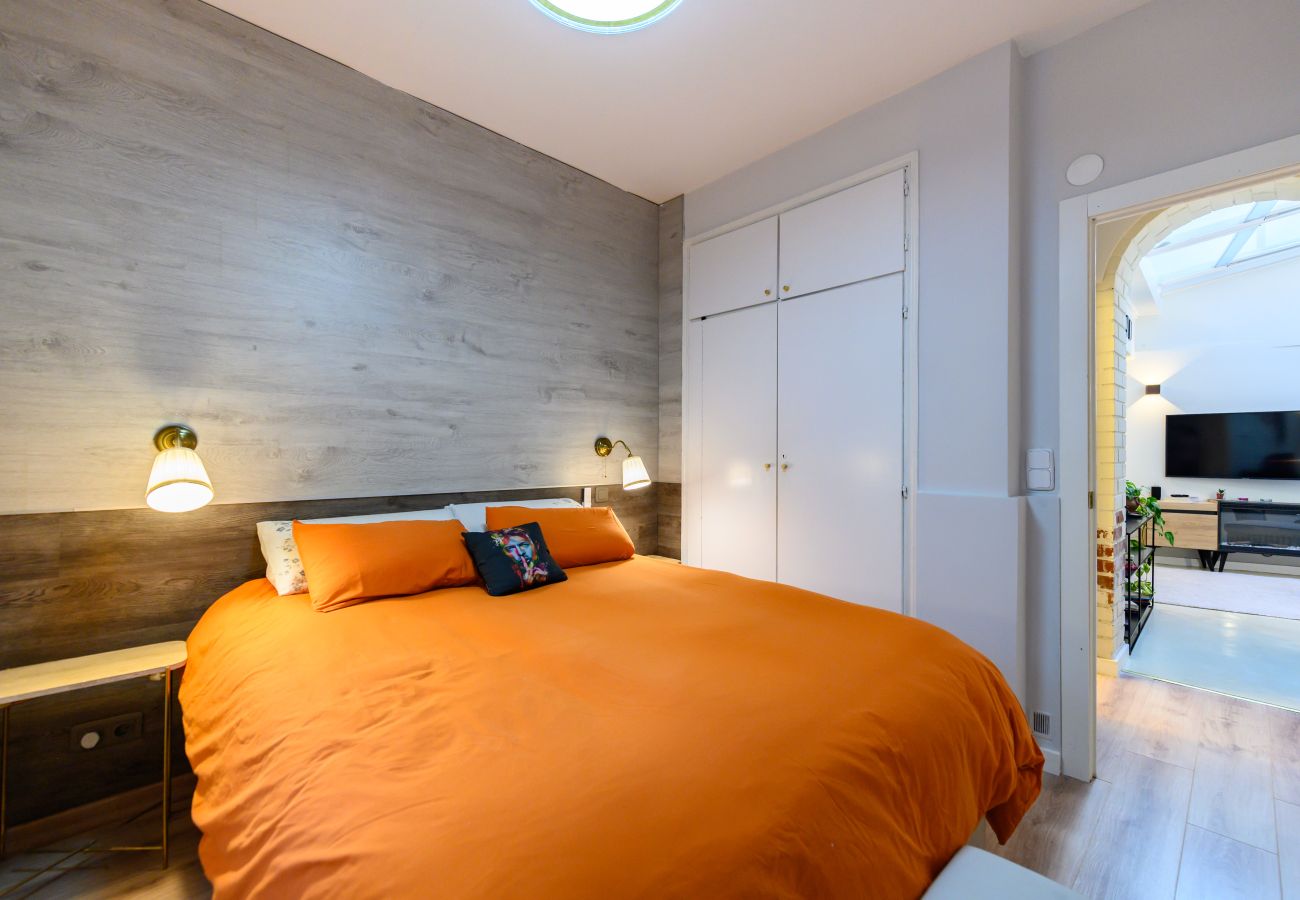 Apartment in Madrid - M (OLM102BA) Amplio y luminoso piso 2 dormitorios