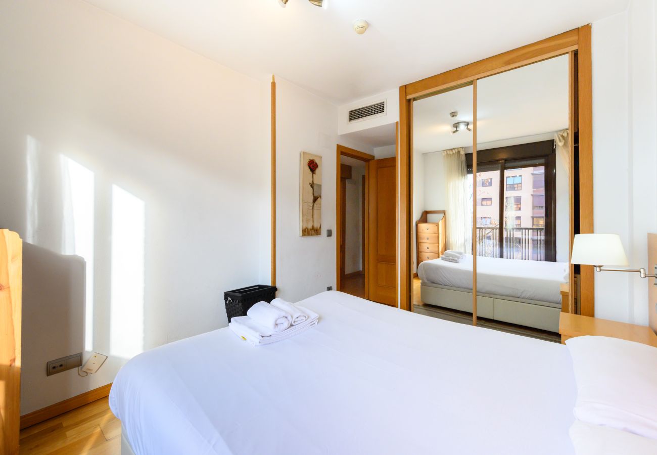 Apartment in Madrid - M (SAM12) Fantástico piso de un dormitorio